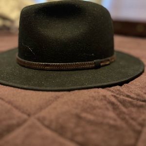 Black festival desert “Panama”-style hat